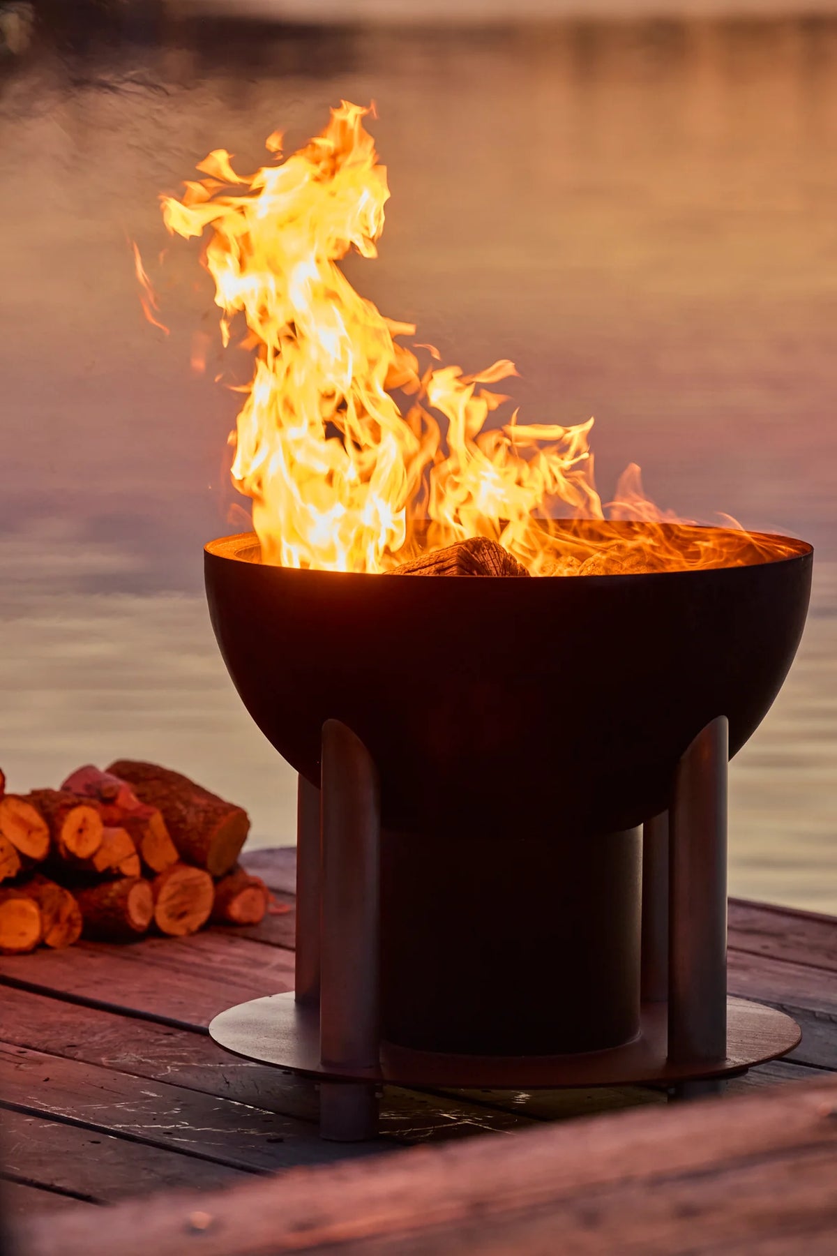 FIRE PIT & GRILL
